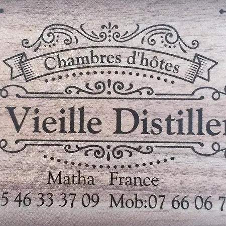La Vieille Distillerie Bed & Breakfast Matha