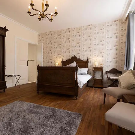 La Vieille Distillerie Bed & Breakfast *